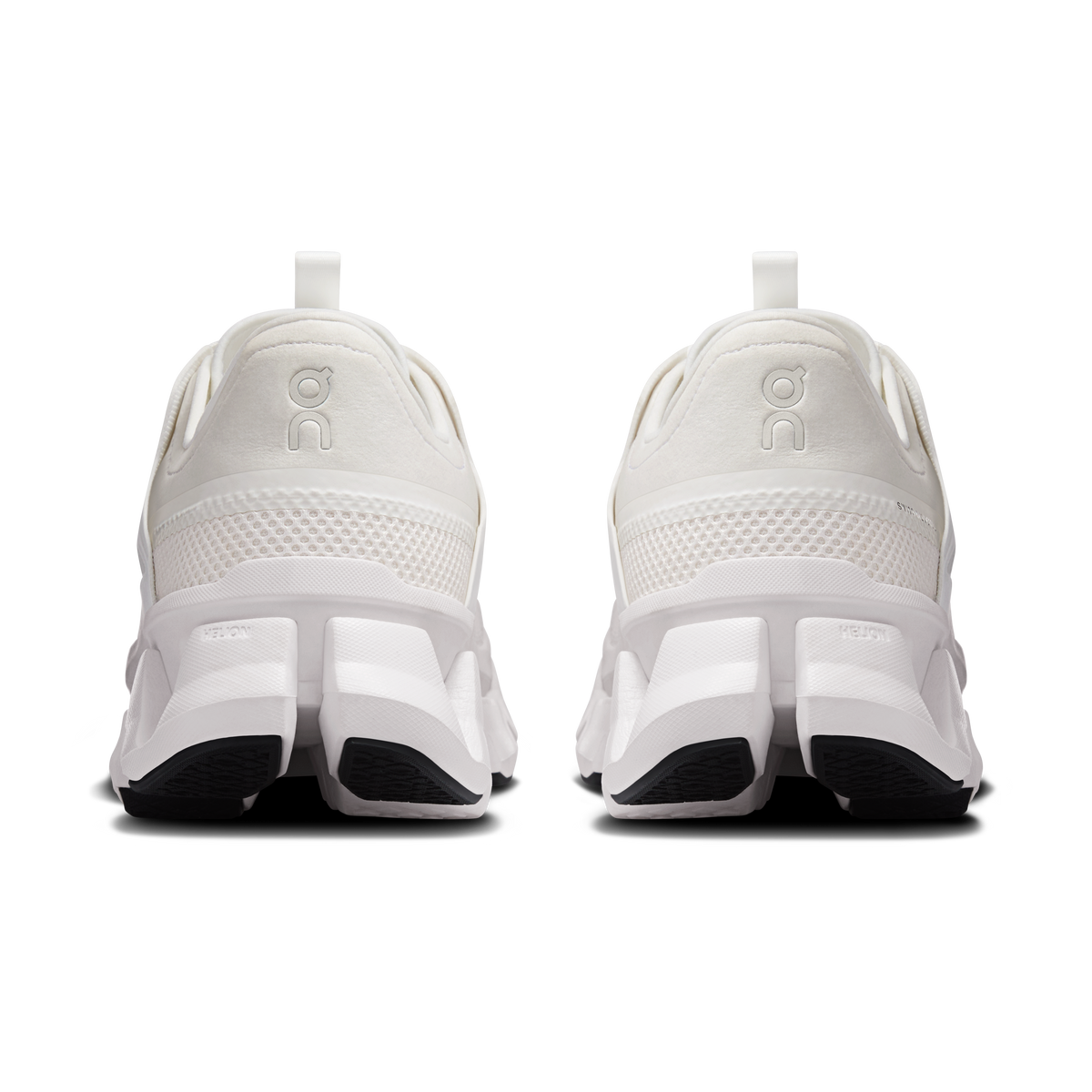 On Running Men's Cloudswift Amp Shoes - White / White