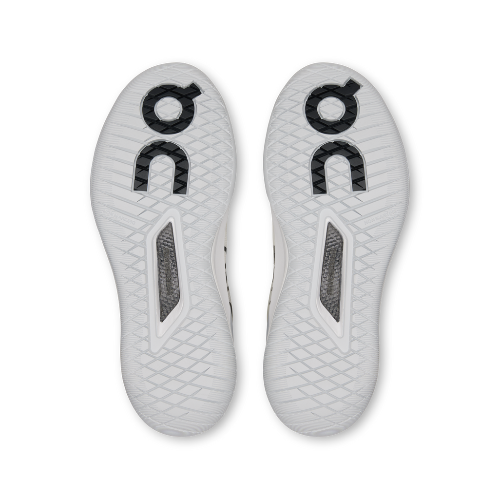 On Running Women's The Roger Pro 3 Shoes - White / Pink