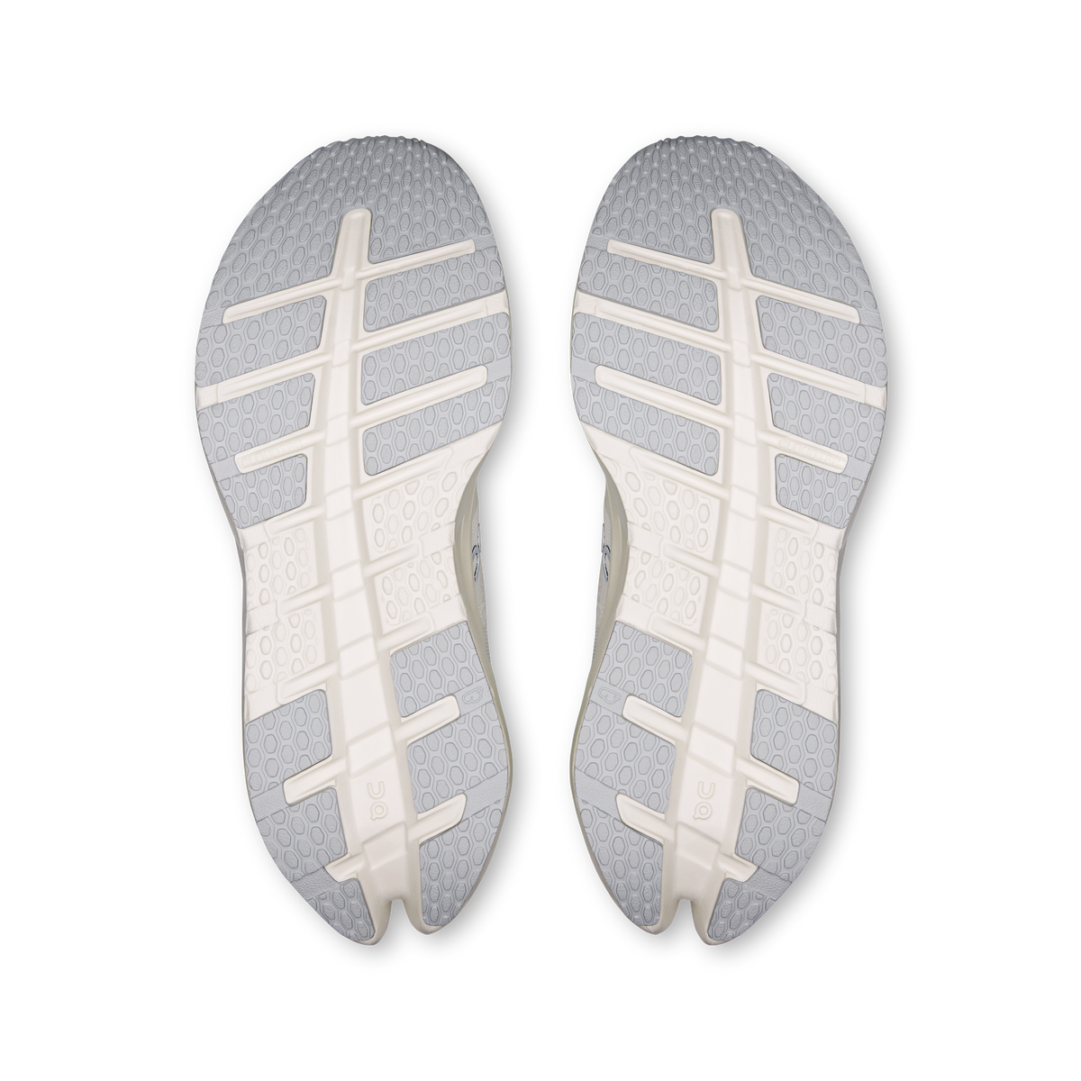 On Running Women's Cloudrunner 3 Shoes - White / Ivory