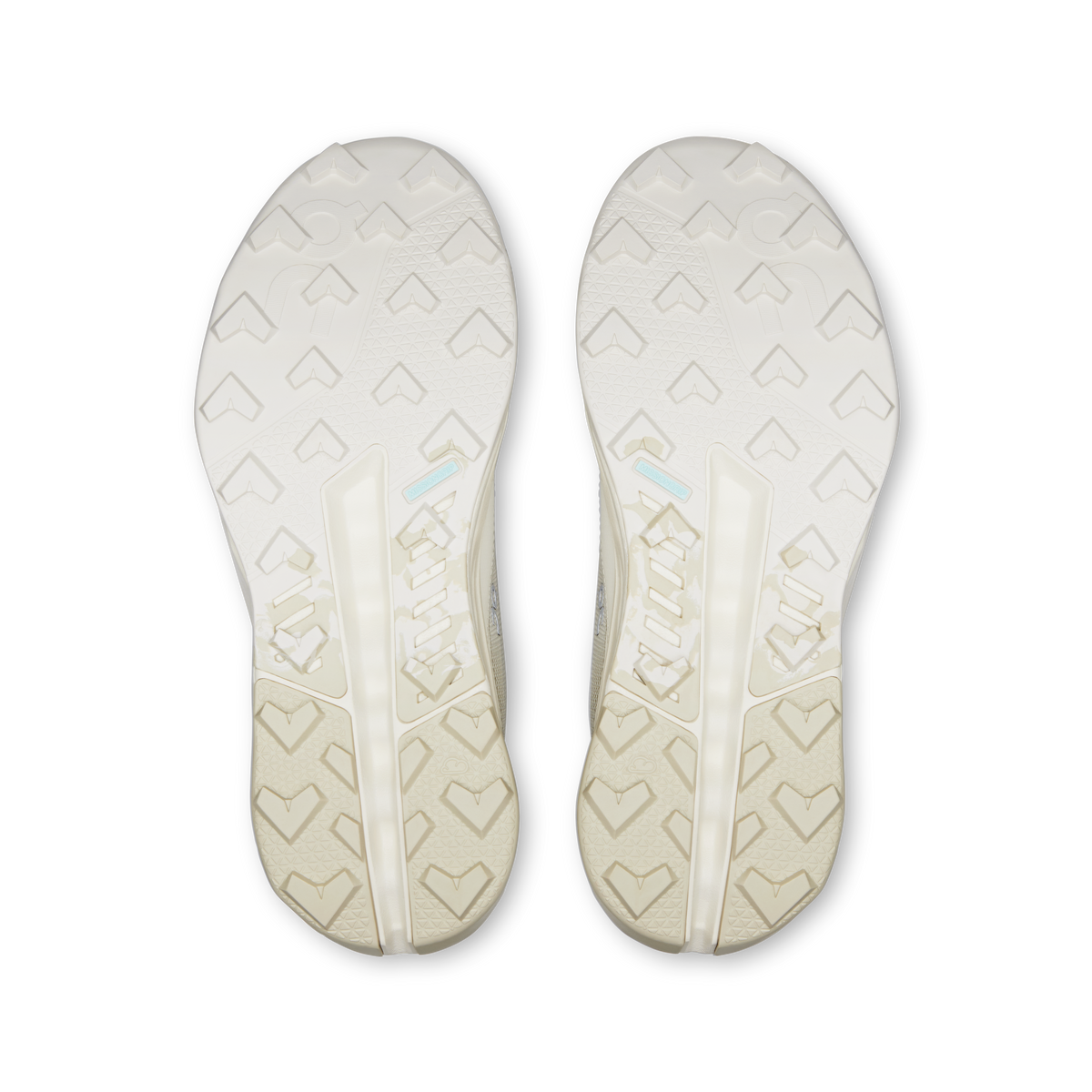On Running Women's Cloudhorizon 2 Waterproof Shoes - Ghost / Ivory