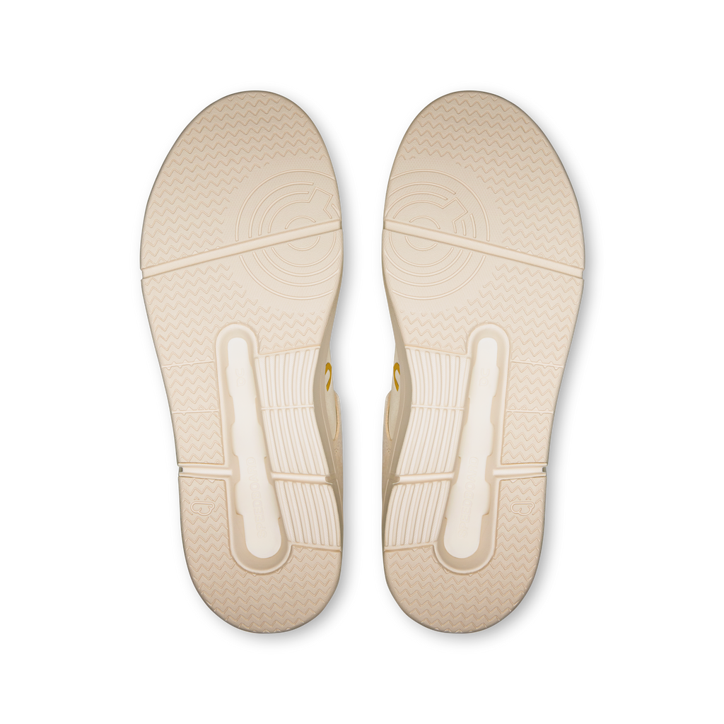 On Running Women's The Roger Clubhouse Ace Shoes - Ivory / Dew
