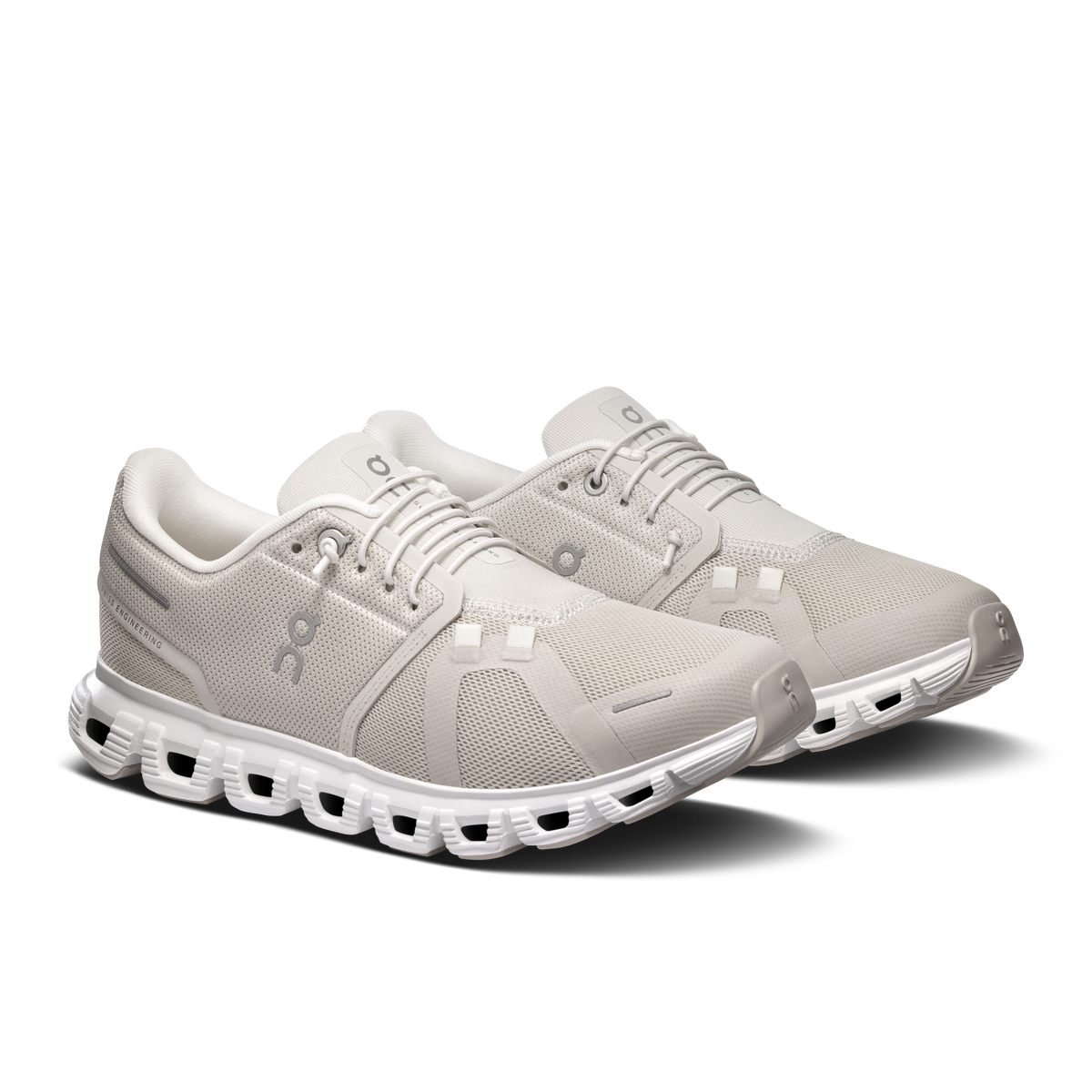 On Running Women's Cloud 6 Wide Shoes - Pearl / White