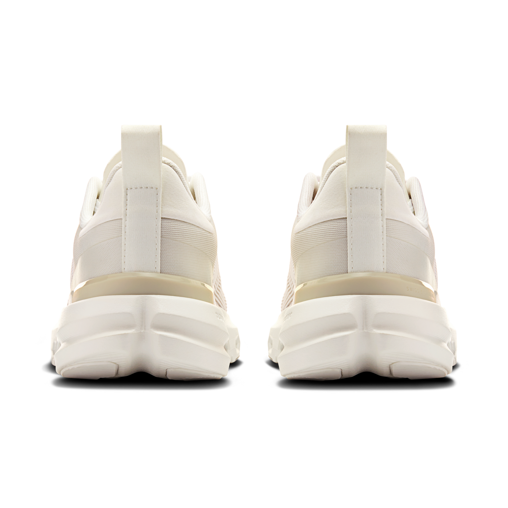 On Running Men's Cloudpulse Next Shoes - White / Ice