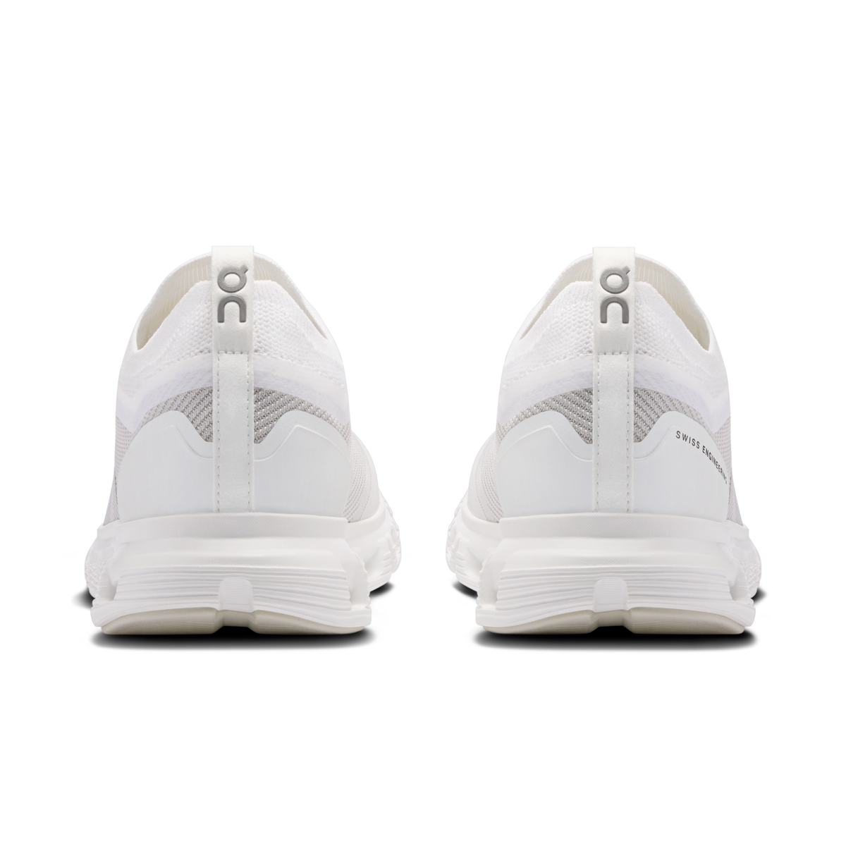 On Running Women's Cloud 6 Versa Shoes - White / White