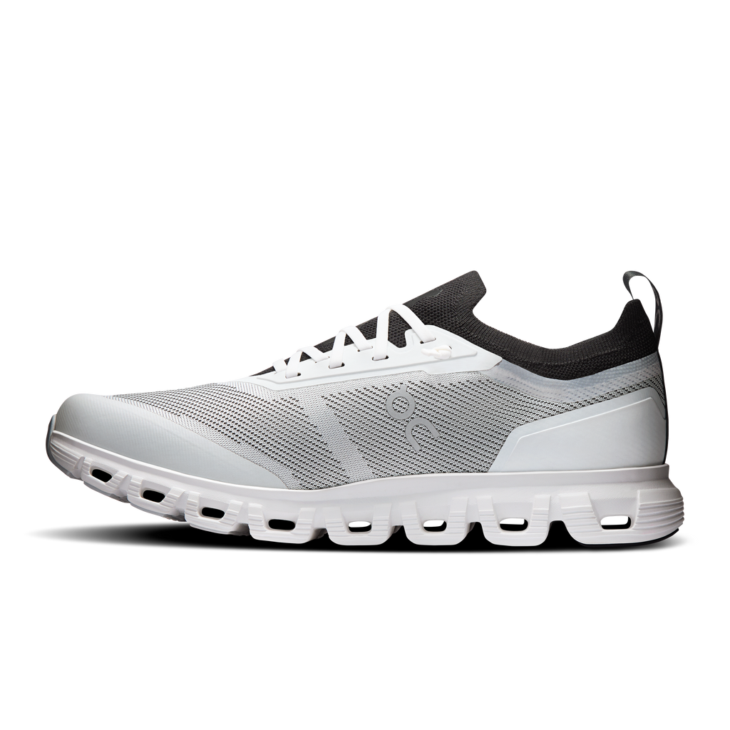 On Running Men's Cloud 6 Versa Shoes - White / Black
