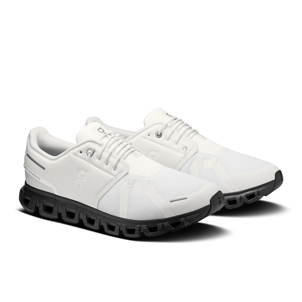 On Running Men's Cloud 6 Shoes - White / Black