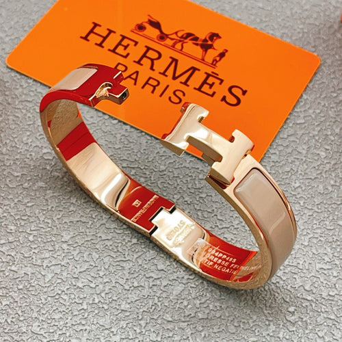 Hermès Gray Leather Bracelet with Rose Gold Details