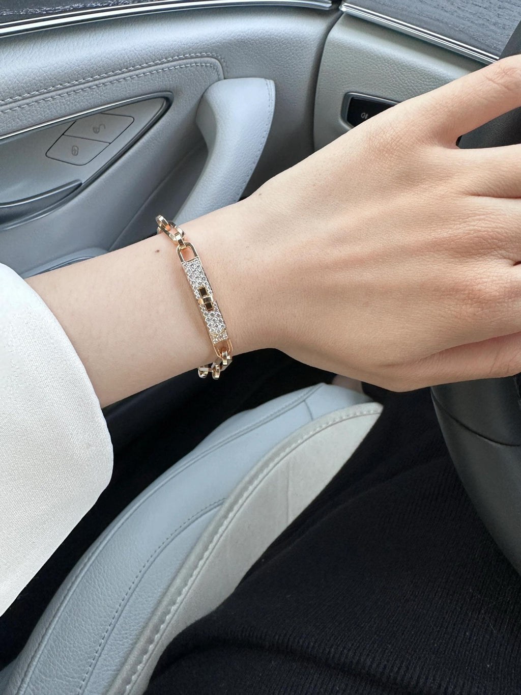Hermès Gray Leather Bracelet with Rose Gold Details